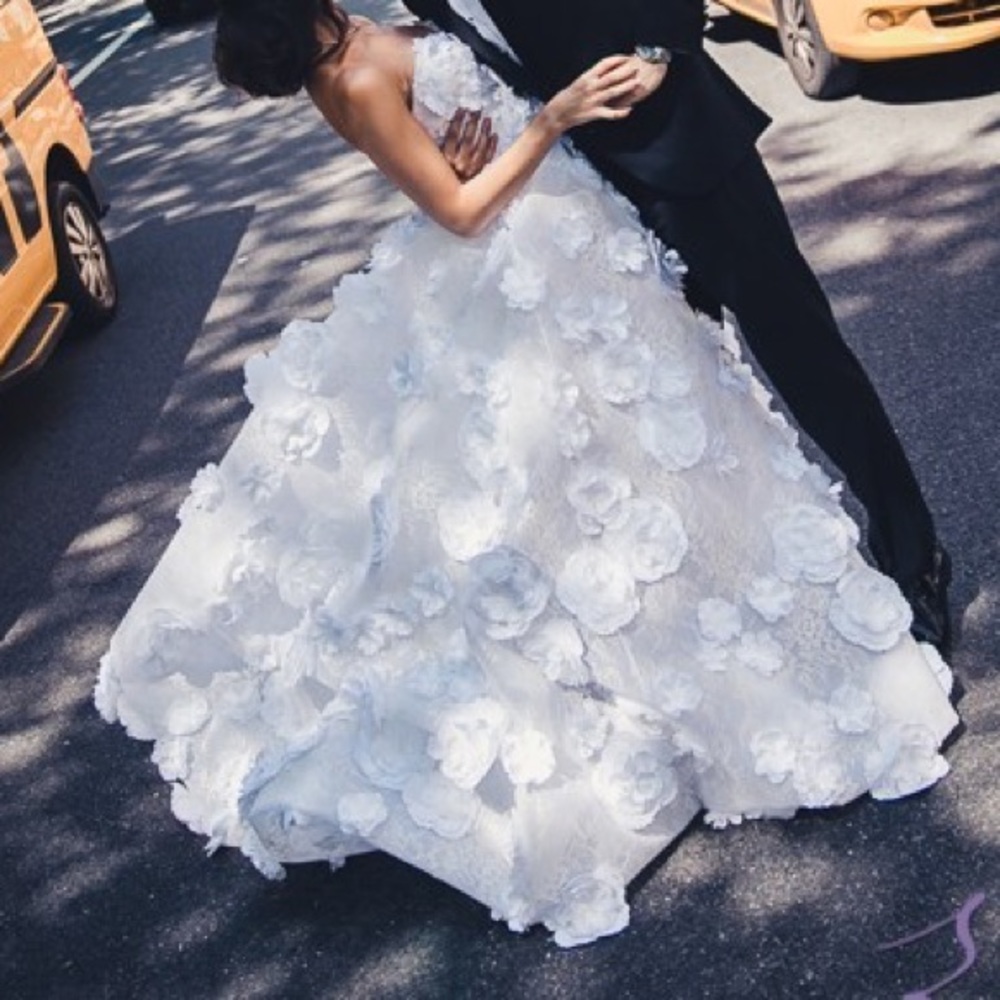 Mikael D Wedding Dress - Picture 3 of 5